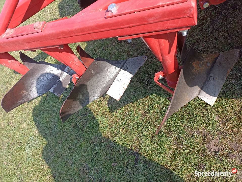 Sprzedam pług unia Grudziądz 3 skibowy nieuszkodzony Lisów