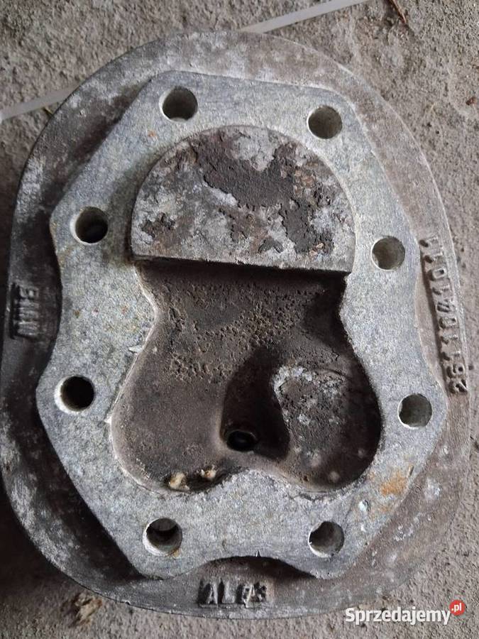 Głowica Bmw r61 r71 r35 orginał gwint ok Cylindry, głowice, pierścienie Annopol