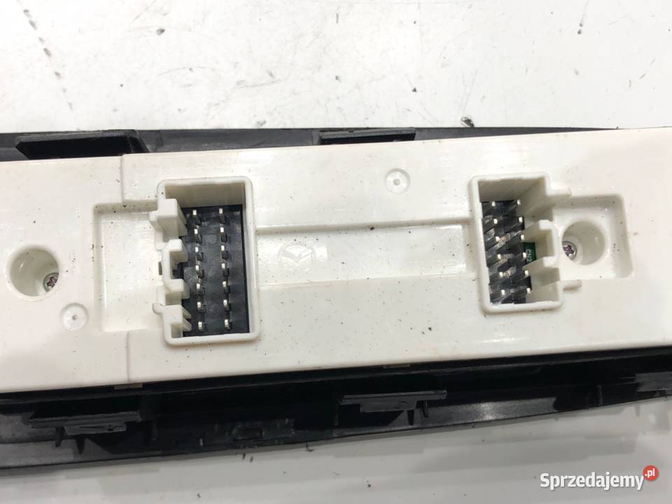 PRZEŁĄCZNIK SZYB MAZDA 6 GH GDK566350A 0713 osobowe sprzedam