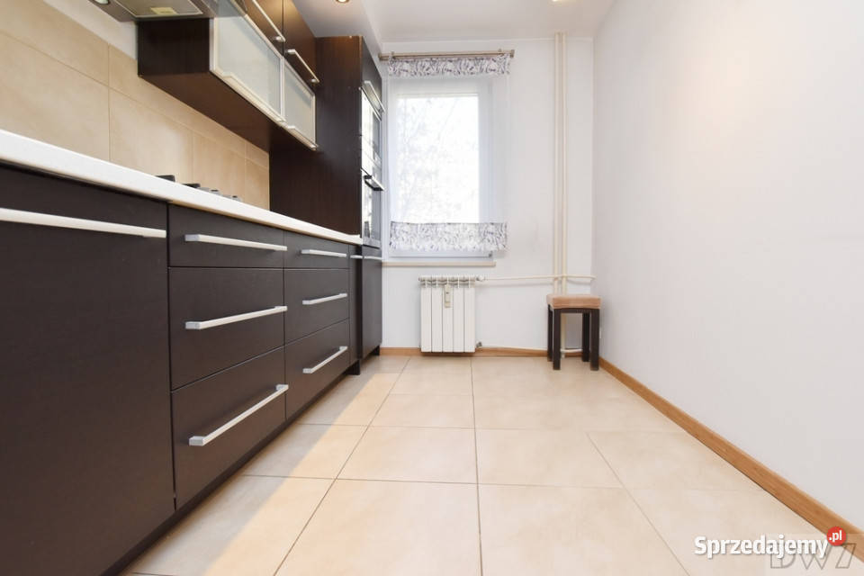 3 pokoddzielna kuchniabalkonDobrego Pasterza małopolskie Kraków sprzedam