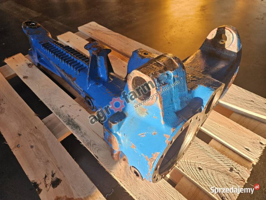 Obudowa mostu FWD Ford 5610 6410 6810 7610 dolnośląskie Byków
