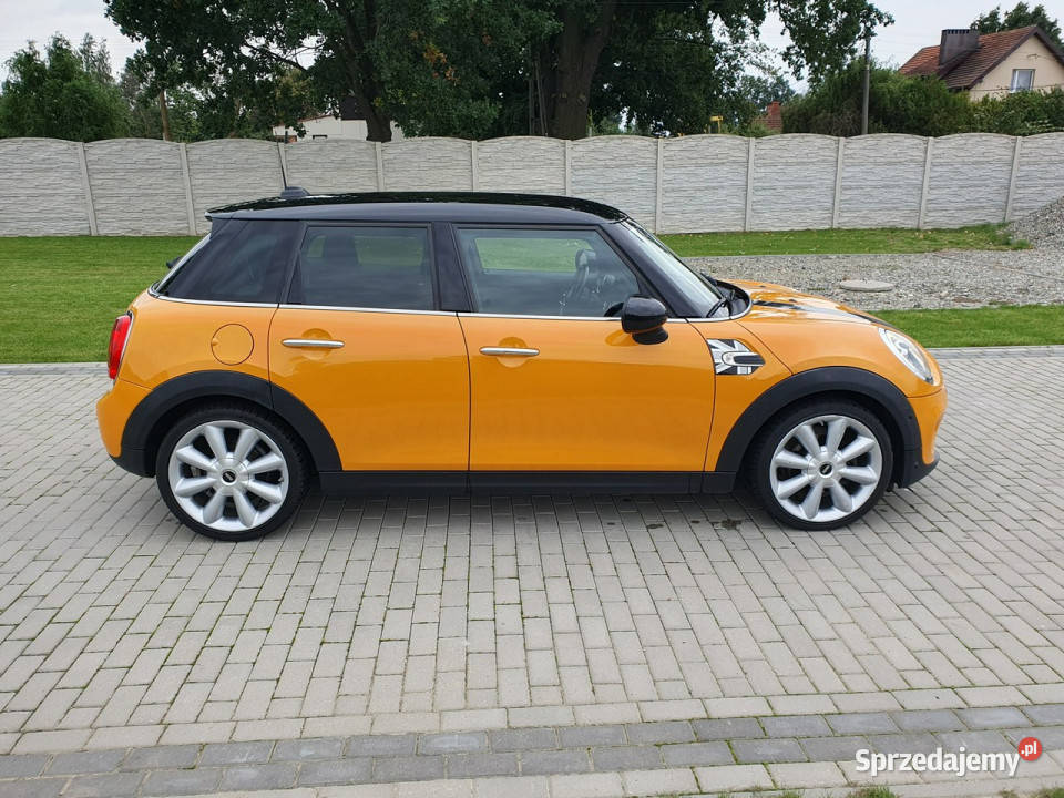 Mini cooper D 15d 116 Bixenon Skóra Alu Felgi 18 Strobice