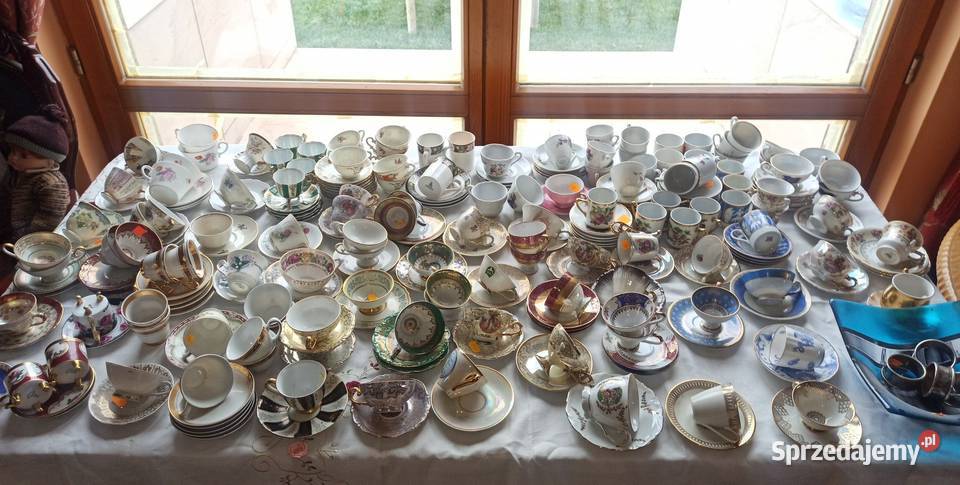 Filiżanka na spodku Rożyczki na bialej Gdańsk