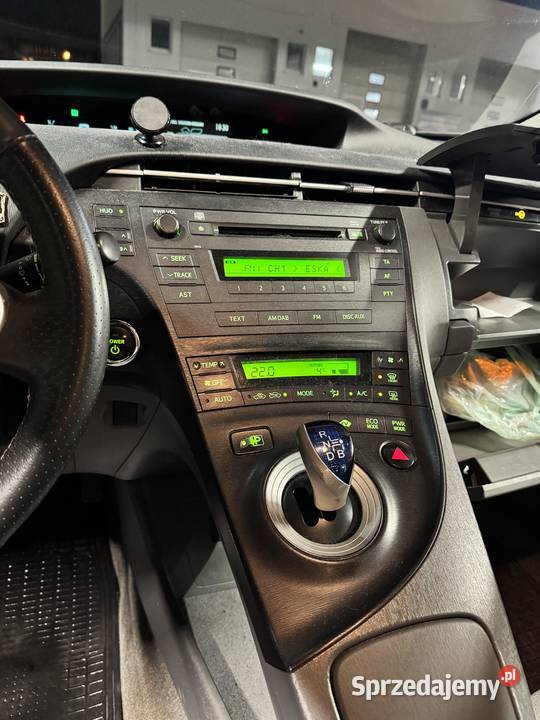 syndyk sprzeda Toyotę Prius 18 P EE LPG Prius Bydgoszcz sprzedam