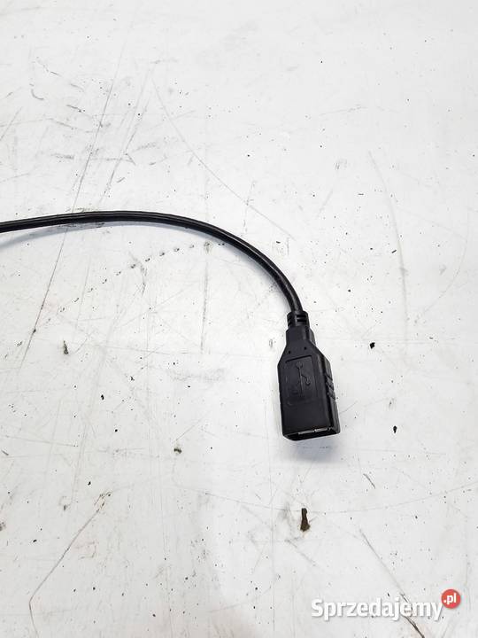 ORYGINALNY KABEL ADAPTER USB AUDI A3 A4 A5 A6 A7 Przystajń