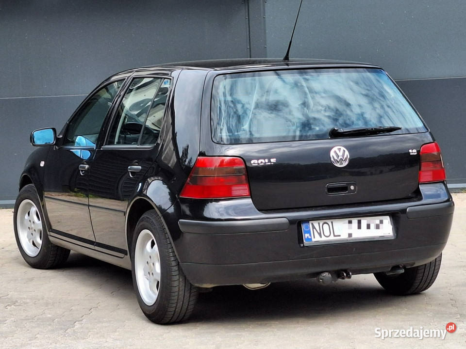Volkswagen Golf 16 16V czarny 5DRZWI 16i IV serwisowany w ASO Olsztyn