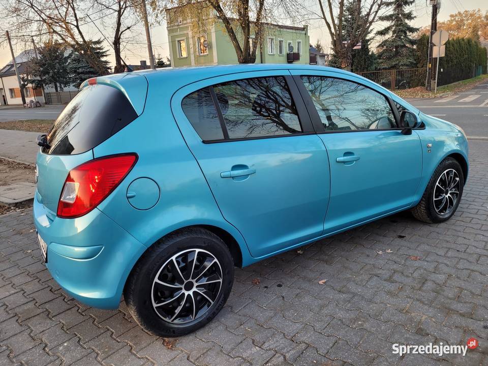 Opel Corsa D 14 benzyna 90 2010r IGŁA Tomaszów Mazowiecki