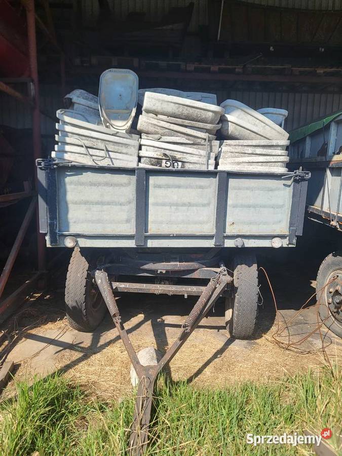 Przyczepa rolnicza sztywna dwuosiowa