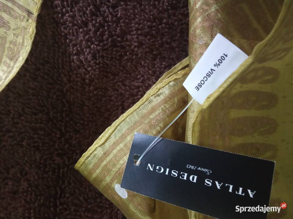 Przepiękny szal w kolorze miodowo złotym