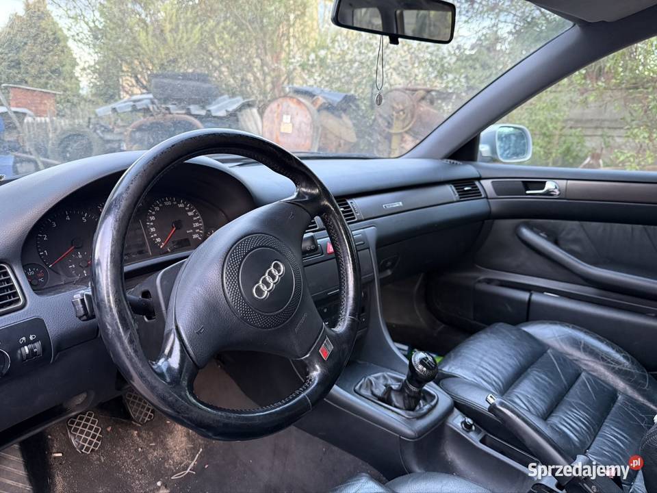 Audi A6C5 24 V6 Quattro manualna Sieradz