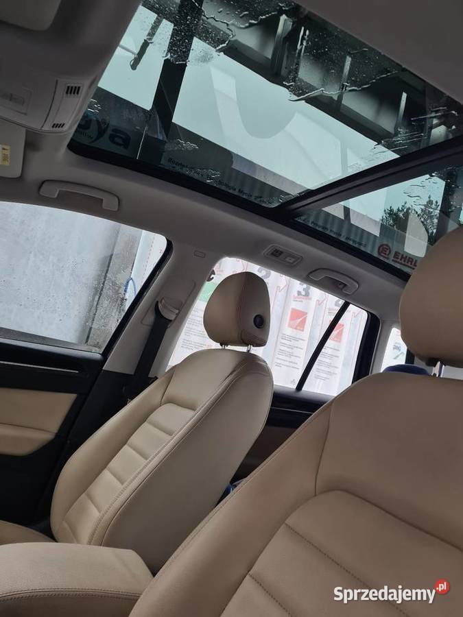 Golf Sportsvan Steklno