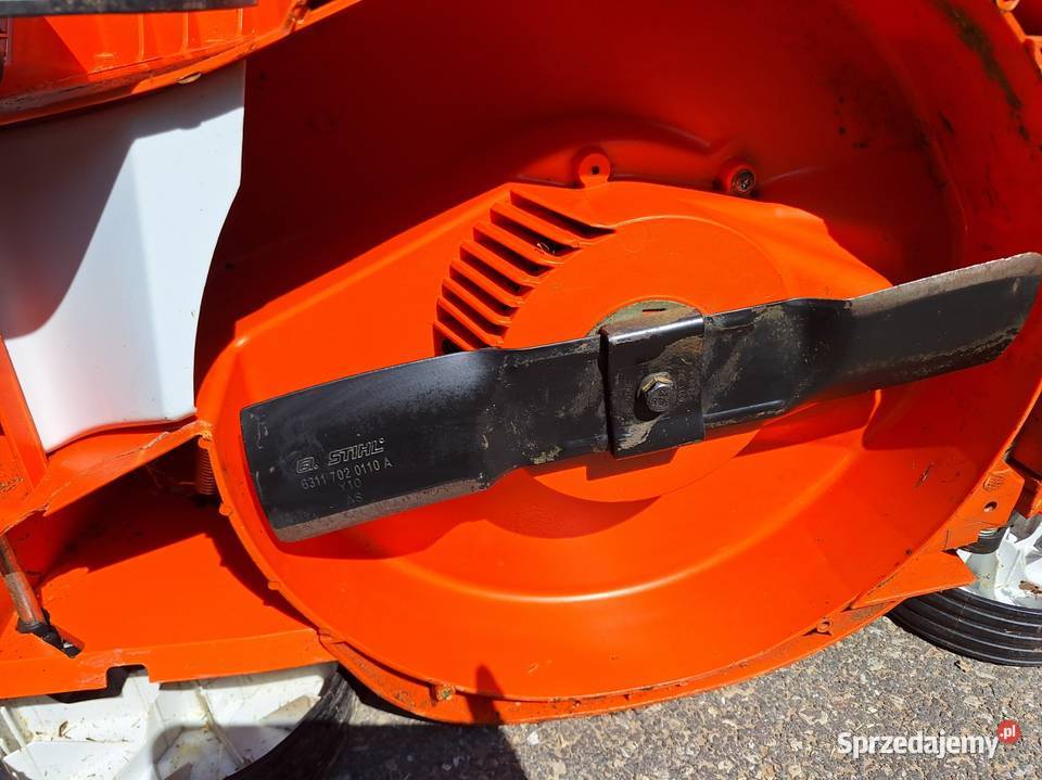 Zestaw Kosiarka STIHL RMA 235 z akumulatorem AK Meszna