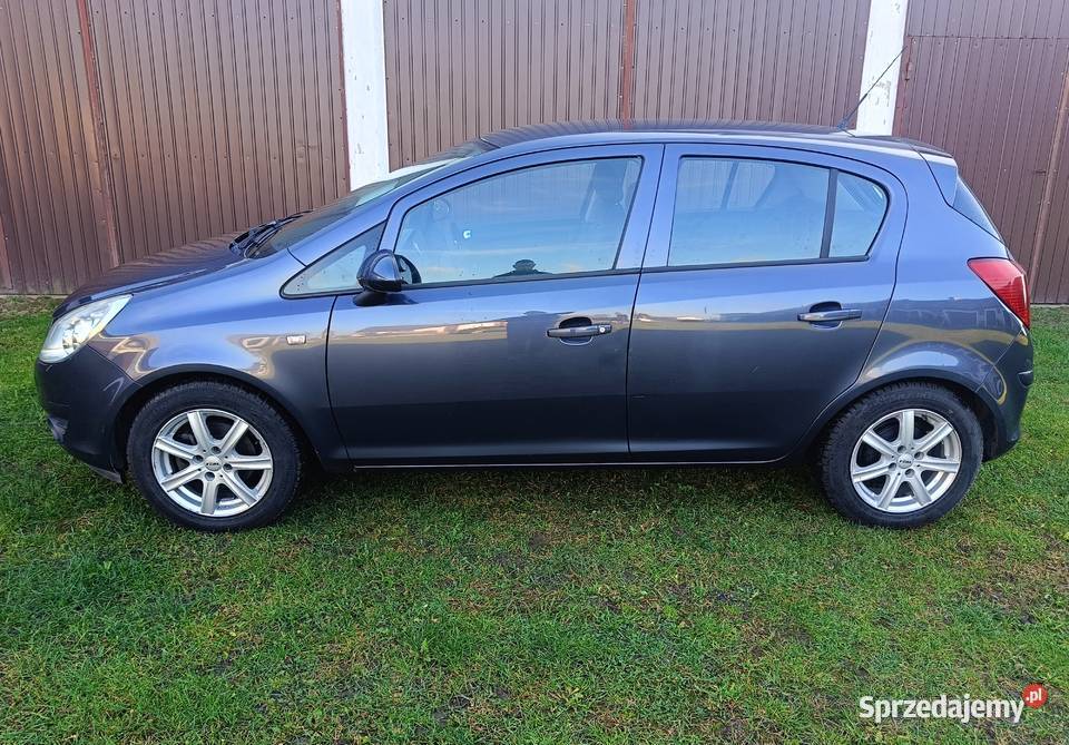 Opel Corsa D 12 benzyna 80 2008r 5drzwi światła przeciwmgielne Corsa Nur