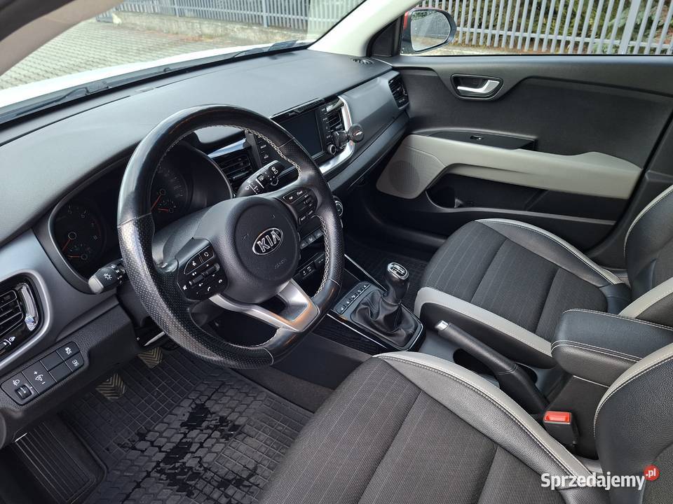 Kia stonic polski salon Radomsko