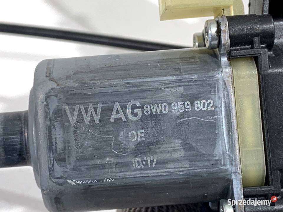 PODNOŚNIK SZYBY PRAWY PRZÓD AUDI A4 B9 Kombi