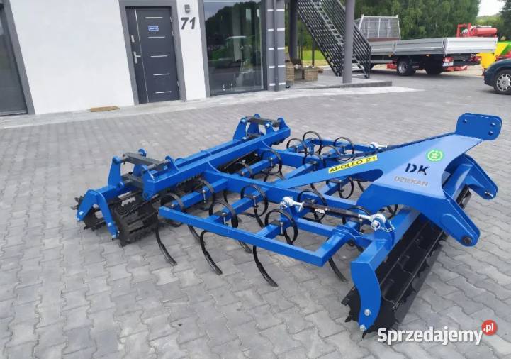 Agregat Apollo Kompakt z wałem przednim firmy Zgierz