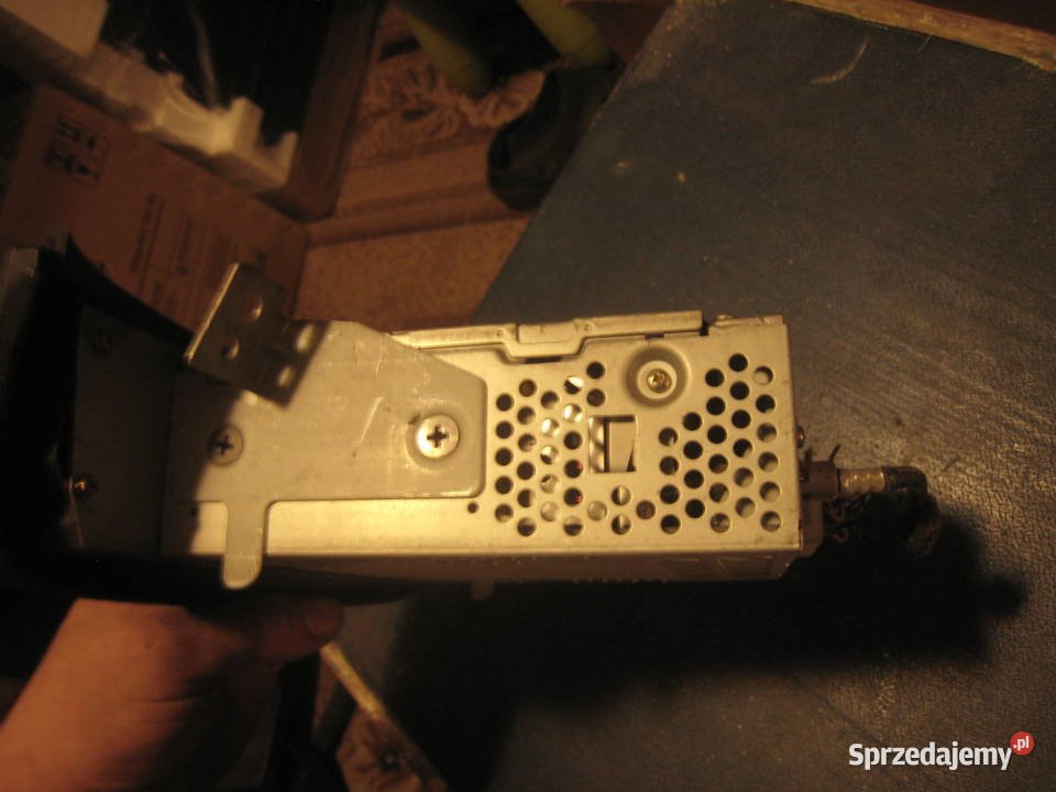 Radio oryginalne CD Nissan Almera N16 tino Clarion Radioodtwarzacze sprzedam