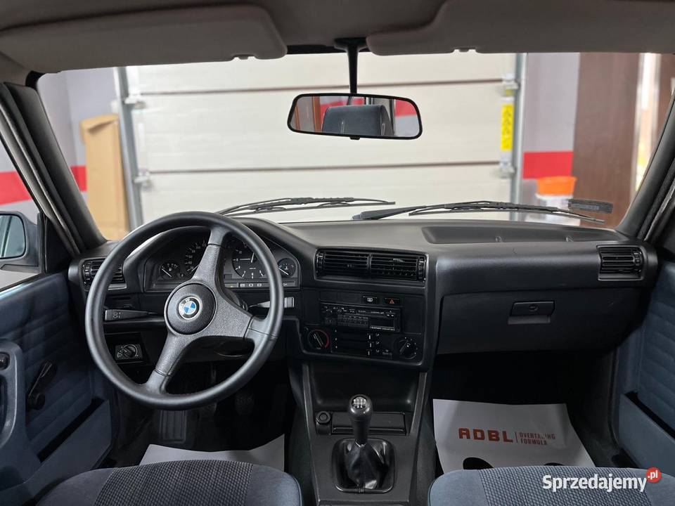 Bmw E30 316i 1990 Rok produkcji 1990 Gaj