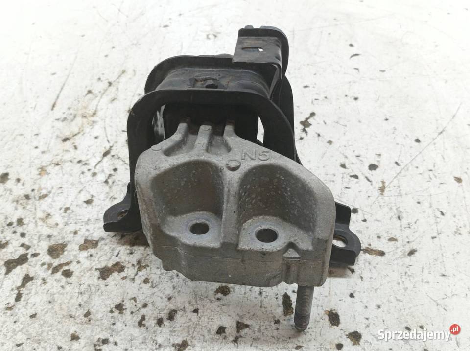 ŁAPA WSPORNIK PODUSZKA 10 Toyota Yaris IV 2020 Rok produkcji 2020 świętokrzyskie