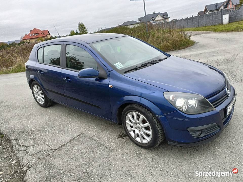 Opel Astra h benzynka 16 ważne opłaty Kłodzko