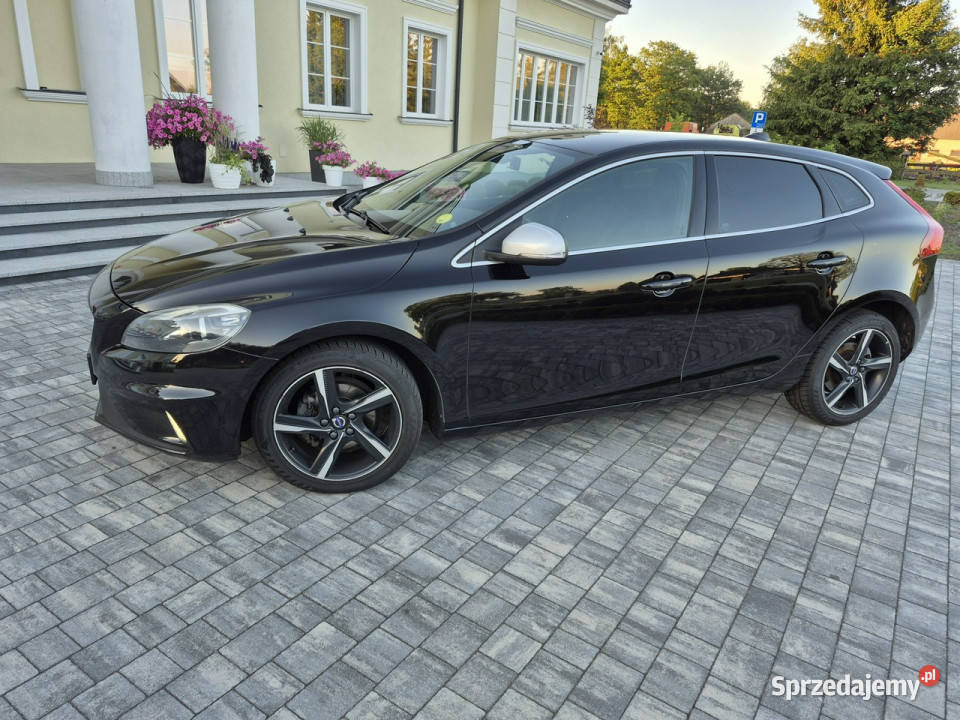 Volvo V40 20d 190 RDESIGN navi full led chromy Drelów