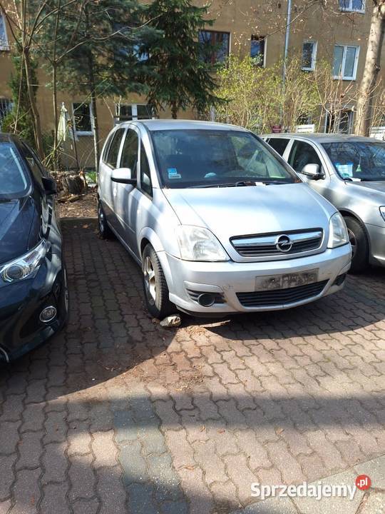 Syndyk sprzeda samochód marki Opel MerivaA Meriva Warszawa sprzedam