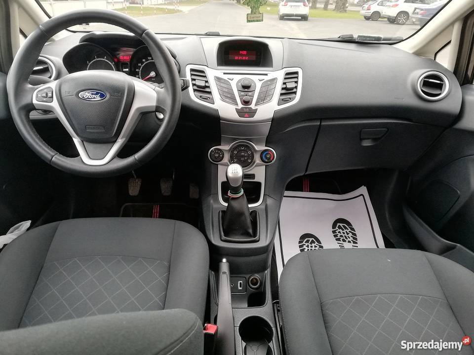 Ford Fiesta 14 Benzyna 2012 Bogata Wersja 5drzwi poduszka powietrzna Poznań