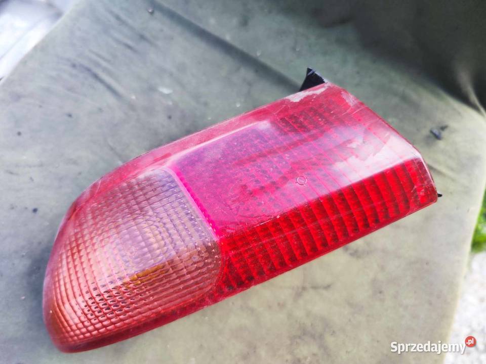 Alfa Romeo 156 lampa lewa tylna reflektor lewy dolnośląskie Bolków sprzedam