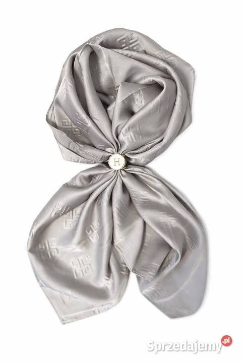 Apaszka szara z wytłaczanym wzorem 30 jedwab 70 Niebieszczany