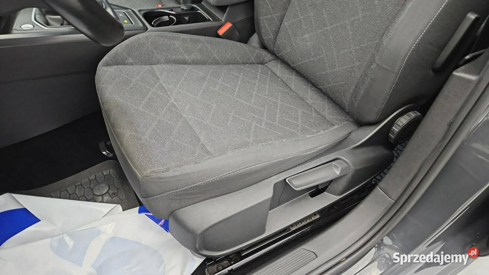 Volkswagen Golf 20 TDI Life Z Polskiego Salonu elektrochrom. lusterko wst. Warszawa