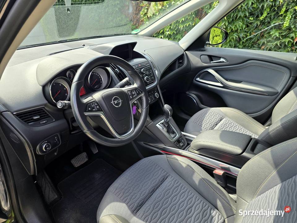 Opel Zafira C Tourer 20 CDTI Automat Ostrów Wielkopolski sprzedam