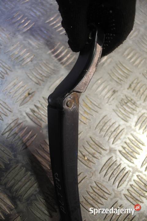 RAMIE WYCIERACZKI LEWE SEAT ALTEA osobowe Motoryzacja