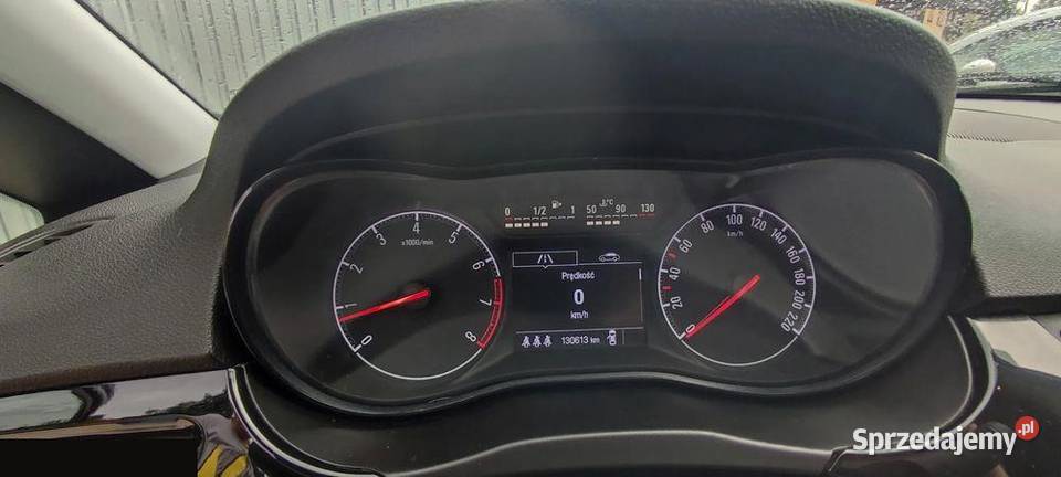 Opel Corsa 14 Color Edition 75 2015r Zadbany