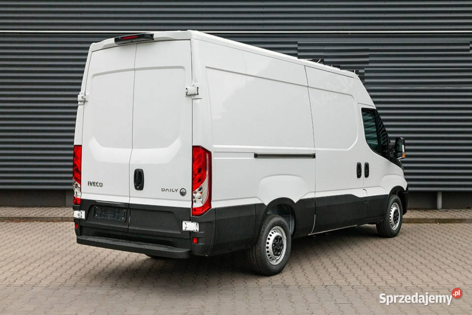 Iveco Daily 35S18A8H V L4H2 16m3 176 Dostępny Szczecinek sprzedam