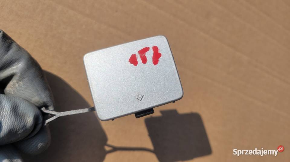 MERCEDES A KLASA W169 ZAŚLEPKA HAKA ZDERZAKA TYL osobowe śląskie sprzedam