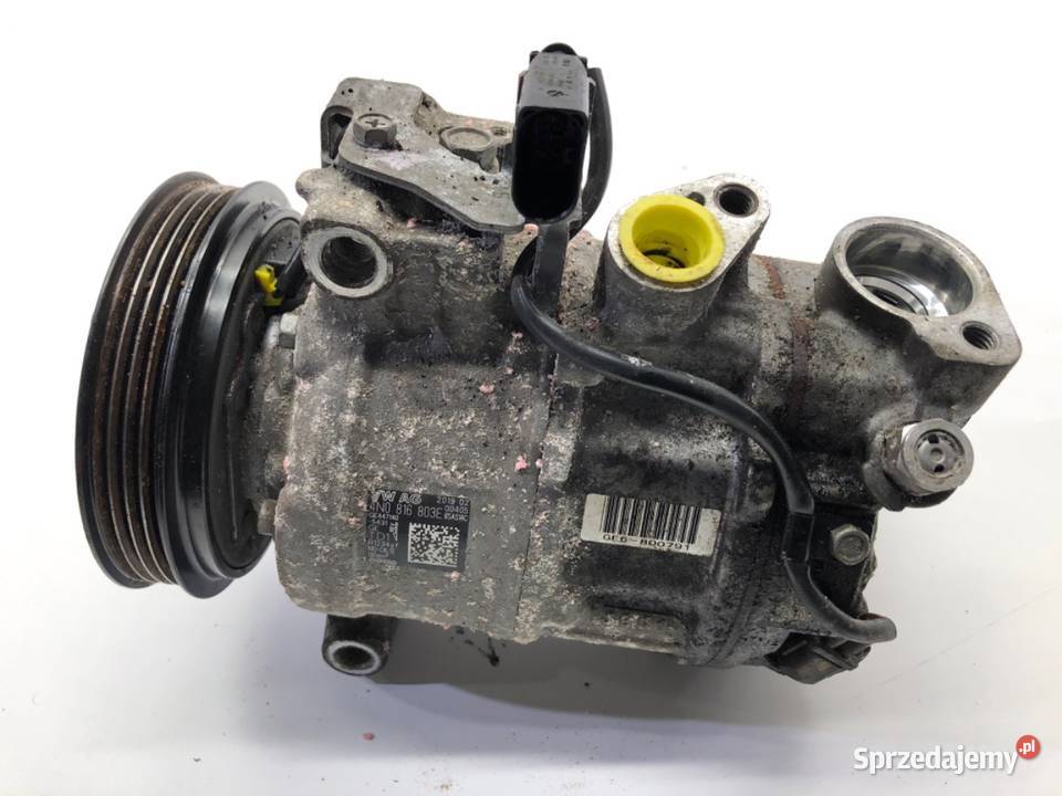 SPRĘŻARKA KLIMATYZACJI AUDI A8 D5 4N0816803E 30