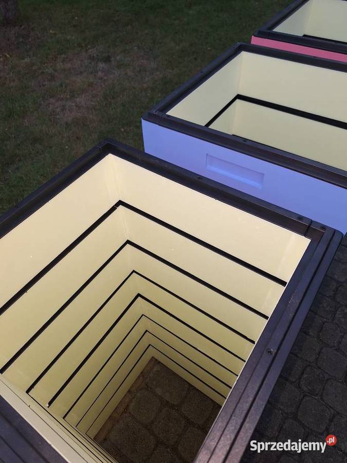 Nadstawka WL10 5 Styrodur 700 gr 35 mm malowane Pszczelarstwo Pszczelarstwo