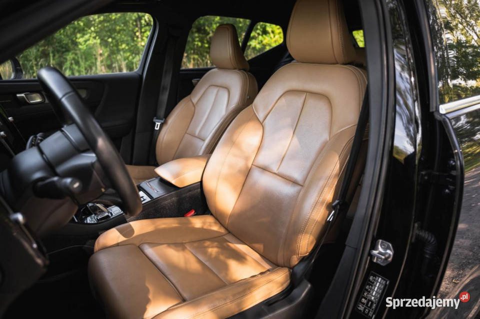 Volvo XC40 B5 AWD Katowice