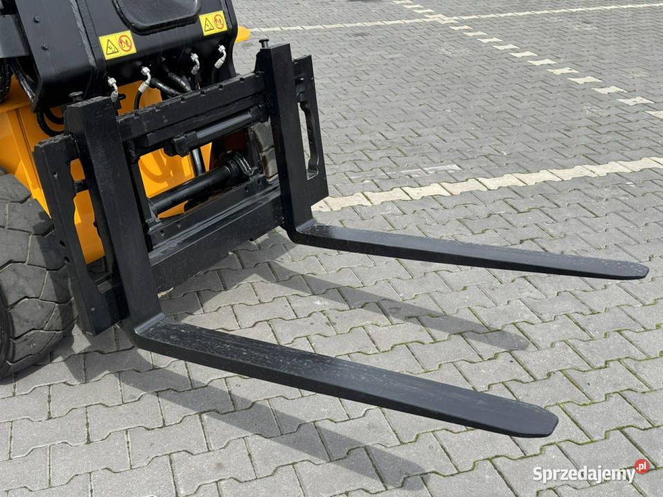 wózek czołowy JCB TLT 35D 4x4 T4 TELESKOP Widełki sprzedam