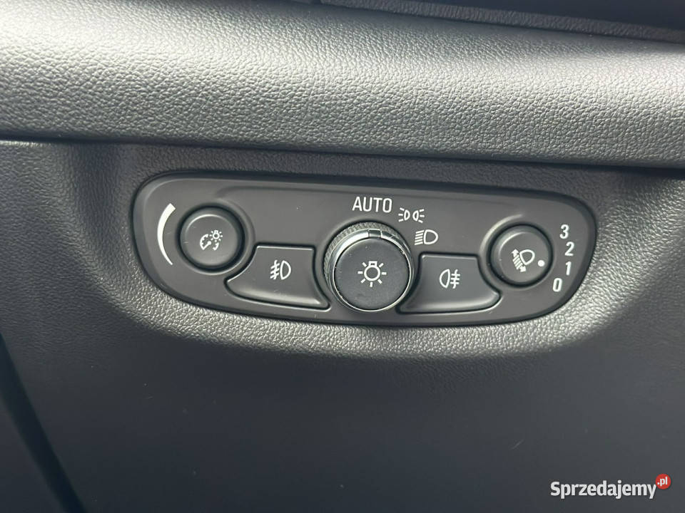 Opel Insignia 20 CDTi 174 2022r Lane Assist Wojkowice