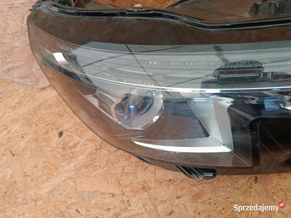 LAMPA REFLEKTOR PRAWY PRZÓD EU FULL LED PEUGEOT wielkopolskie