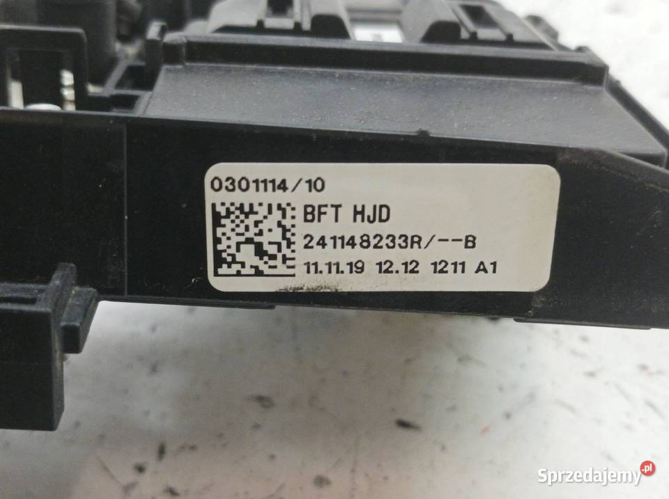 KLEMA PLUS AKUMULATORA 241148233R Dacia Duster