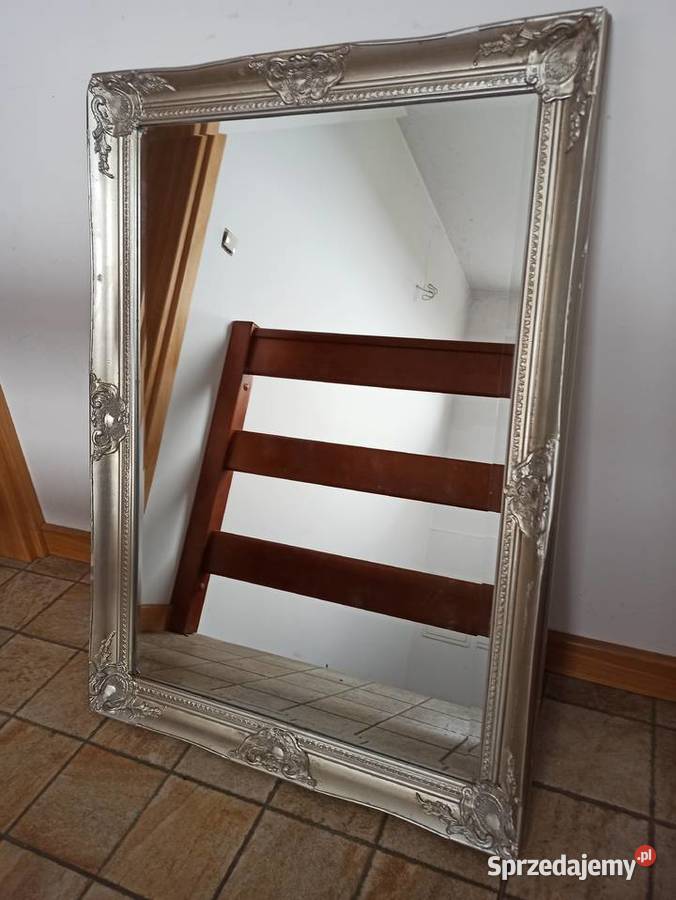 Lustro w srebrnej ramie Anglia wielkopolskie Budzyń