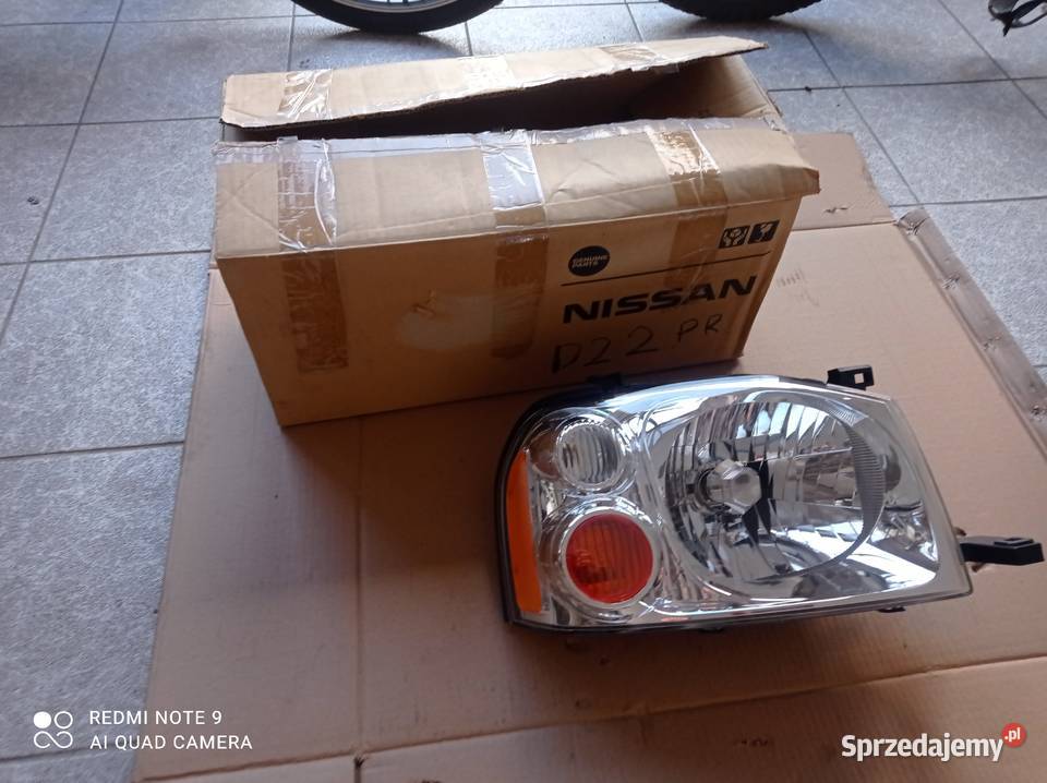 Reflektor Nissan D22 NP300 26010VK425 26060VK425 Warszawa