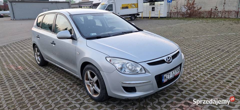 Hyundai i30 2008r 16 crdi Płyćwia