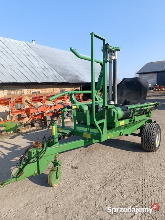 Owijarka samozaładowcza Pronar z245 Suwałki