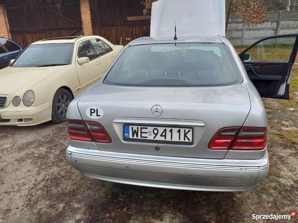 Mercedes w210 27 CDI 2001r CZĘŚCI