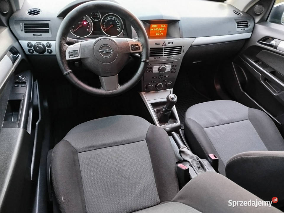 Opel Astra 18 Benzyna import z niemiec opłaty w Toruń