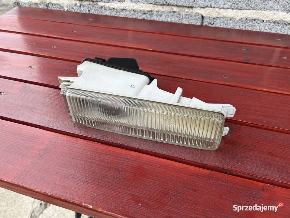 Halogen lewy Audi 80 B4 oryginał Hella lampa Lampy przeciwmgielne podkarpackie Jodłowa