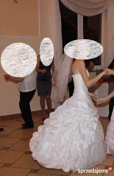 Suknia ślubna Duber r3640 Linia "A" dolnośląskie Krzyżowa